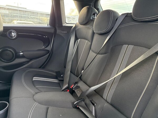 Used MINI Hatch 2019 for sale - 76324695: Photo 16