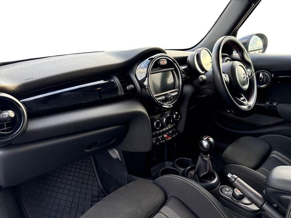 Used MINI Hatch 2019 for sale - 76324695: Photo 7