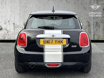 Used MINI Hatch 2017 for sale - 76253705: Photo