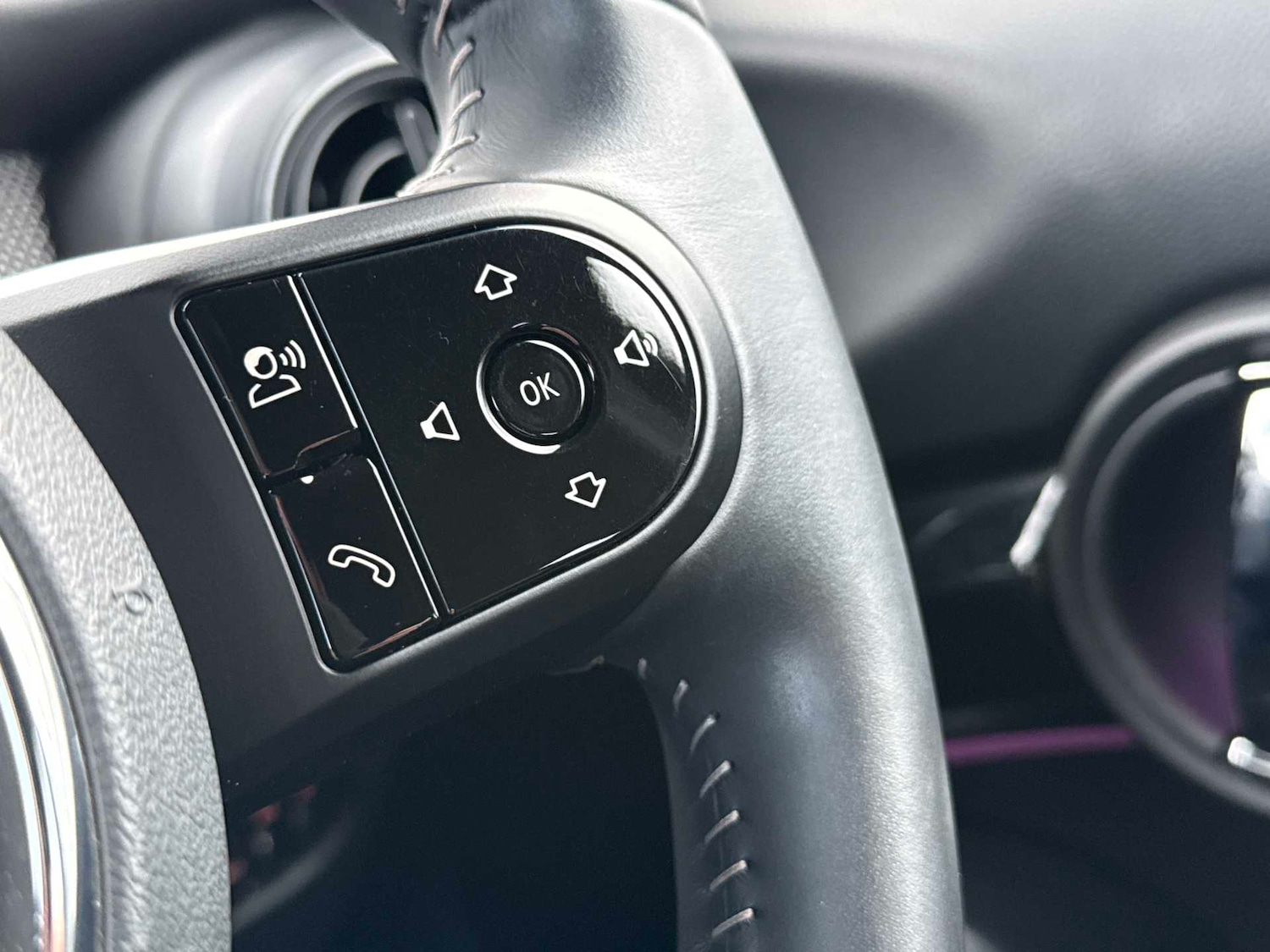 Used MINI Hatch 2023 for sale - 76957596: Photo 26