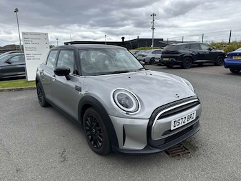 MINI Hatch feature image