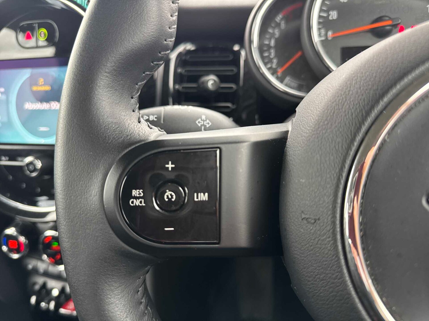 Used MINI Hatch 2022 for sale - 78196219: Photo 25