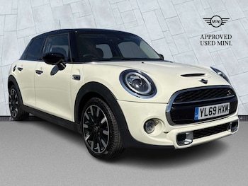 Used MINI Hatch 2020 for sale - 79301962: Photo