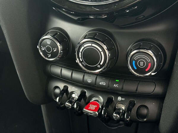 Used MINI Hatch 2021 for sale - 76115527: Photo 13