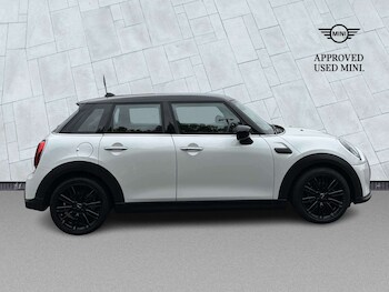 Used MINI Hatch 2023 for sale - 78512060: Photo