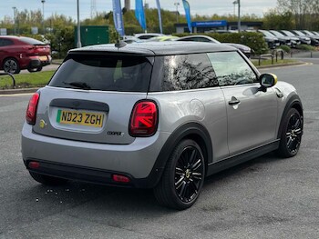 Used MINI Hatch 2023 for sale - 78268754: Photo