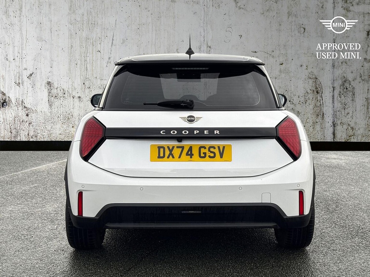 Used MINI Cooper 2024 for sale - 76477220: Photo 4