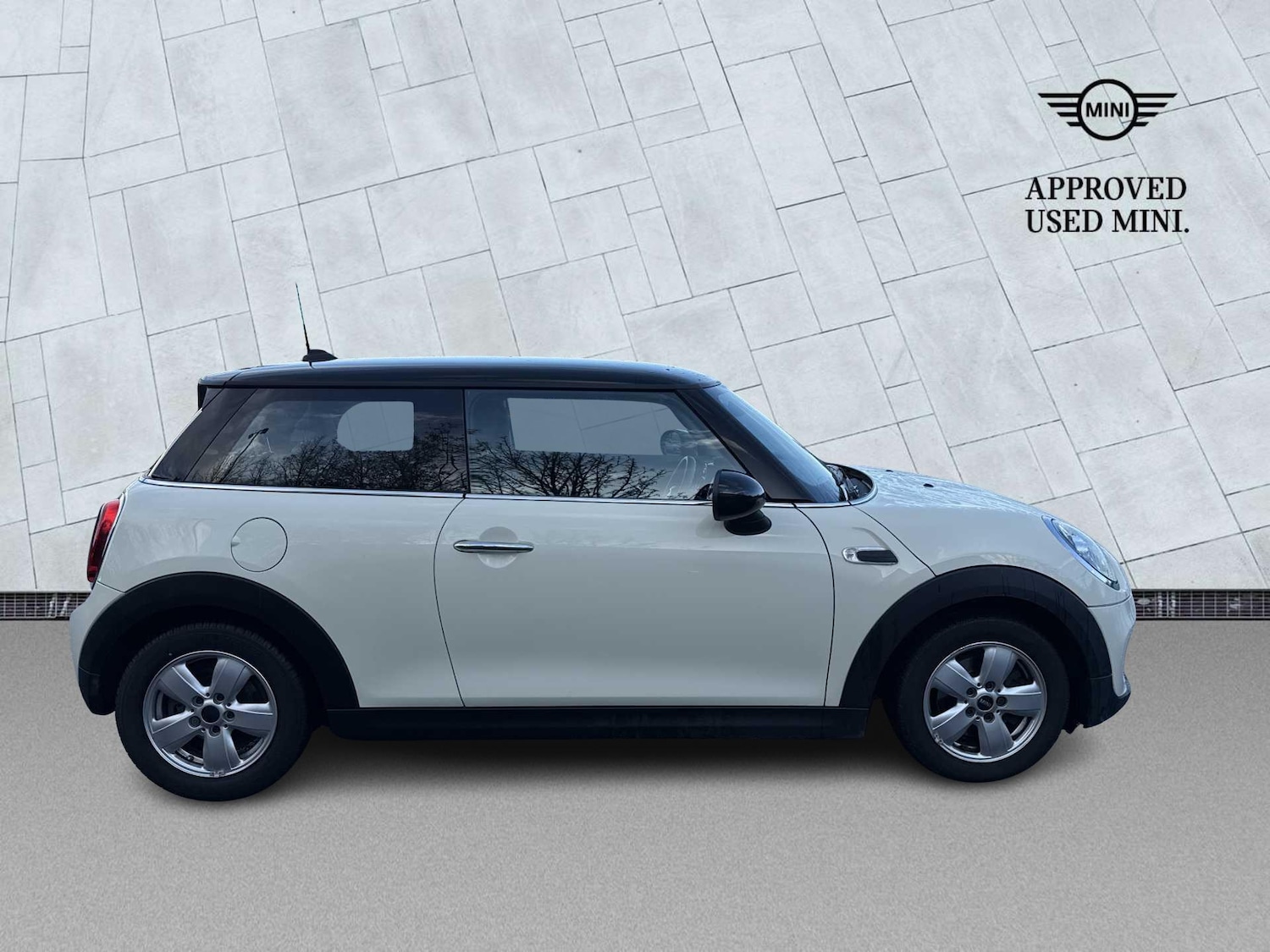 Used MINI Hatch 2019 for sale - 76777303: Photo 3