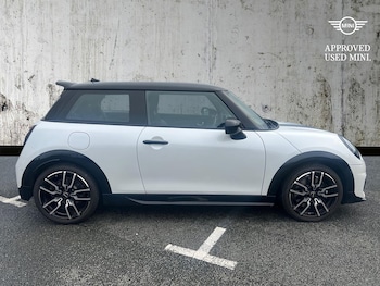 Used MINI Cooper 2025 for sale - 75511767: Photo