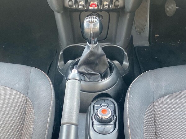 Used MINI Hatch 2018 for sale - 76299350: Photo 13