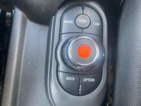 Used MINI Hatch 2018 for sale - 76299350: Photo 22