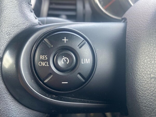 Used MINI Hatch 2018 for sale - 76299350: Photo 26