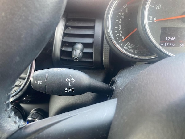 Used MINI Hatch 2018 for sale - 76299350: Photo 28