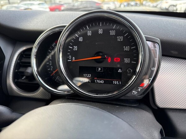 Used MINI Hatch 2021 for sale - 76237052: Photo 10