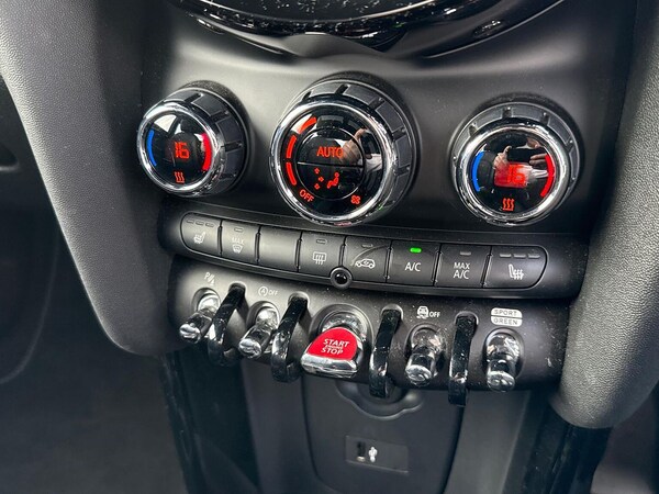 Used MINI Hatch 2021 for sale - 76237052: Photo 12