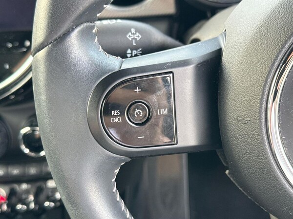 Used MINI Hatch 2021 for sale - 76237052: Photo 25