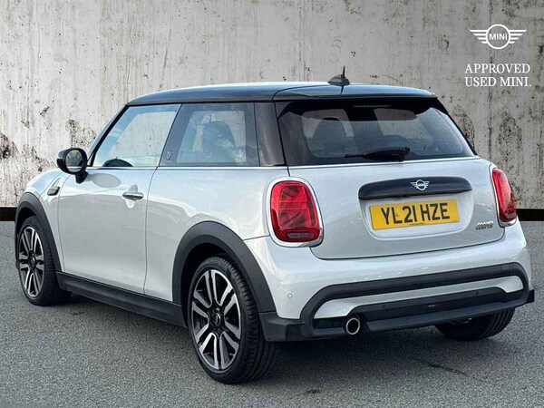 Used MINI Hatch 2021 for sale - 76237052: Photo 2
