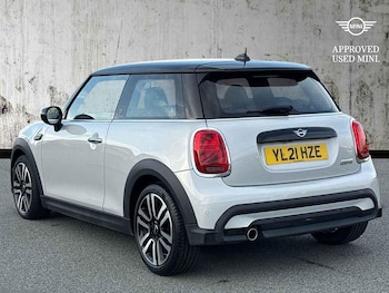 Used MINI Hatch 2021 for sale - 76237052: Photo 2