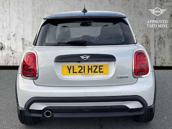 Used MINI Hatch 2021 for sale - 76237052: Photo 4
