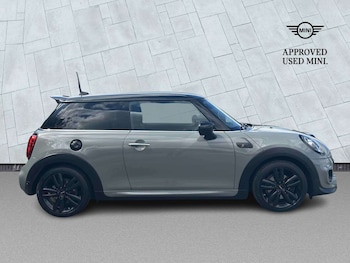 Used MINI Hatch 2019 for sale - 79439044: Photo