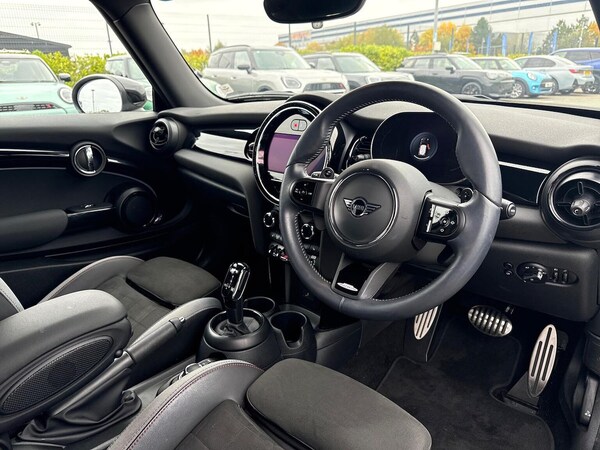 Used MINI Hatch 2023 for sale - 76300821: Photo 15