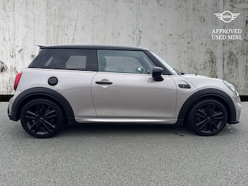 Used MINI Hatch 2023 for sale - 76300821: Photo 3