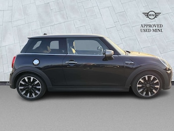 Used MINI Hatch 2021 for sale - 79185303: Photo