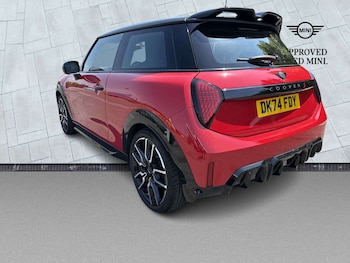 Used MINI Cooper 2024 for sale - 79019785: Photo