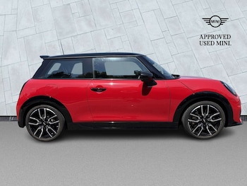 Used MINI Cooper 2024 for sale - 79019785: Photo