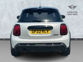 Used MINI Hatch 2022 for sale - 79342469: Photo