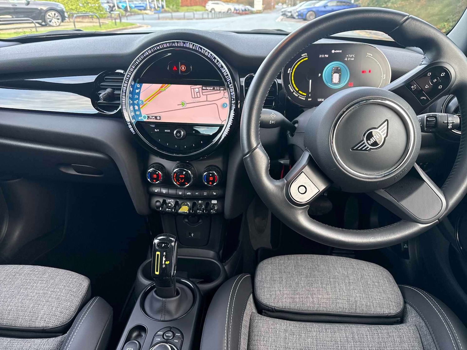 Used MINI Hatch 2022 for sale - 76974576: Photo 8