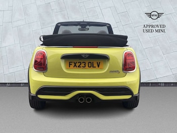 Used MINI Convertible 2023 for sale - 79222847: Photo