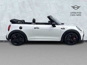 Used MINI Convertible 2024 for sale - 78962794: Photo