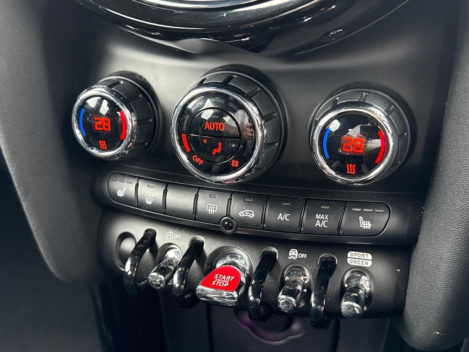 Used MINI Hatch 2021 for sale - 76506182: Photo 12