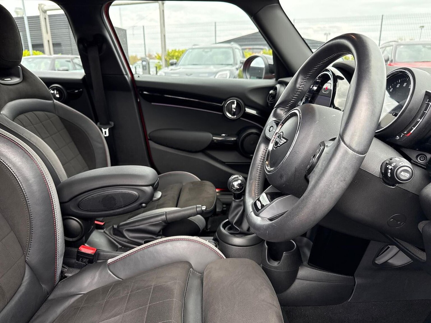 Used MINI Hatch 2021 for sale - 76506182: Photo 21