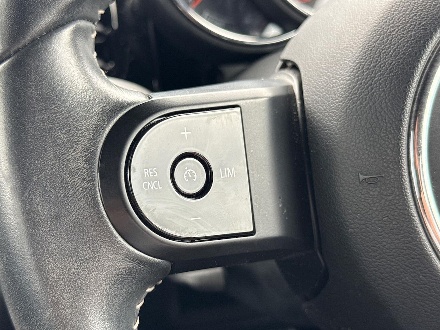 Used MINI Hatch 2021 for sale - 76506182: Photo 25