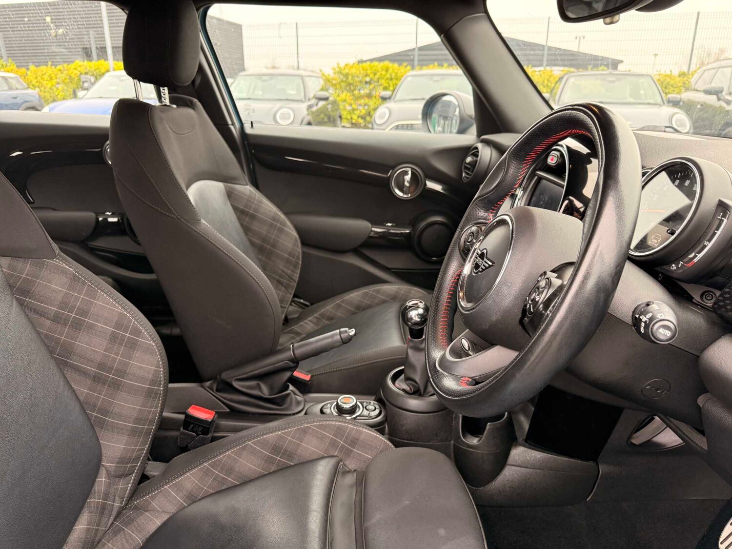 Used MINI Hatch 2019 for sale - 78149951: Photo 13