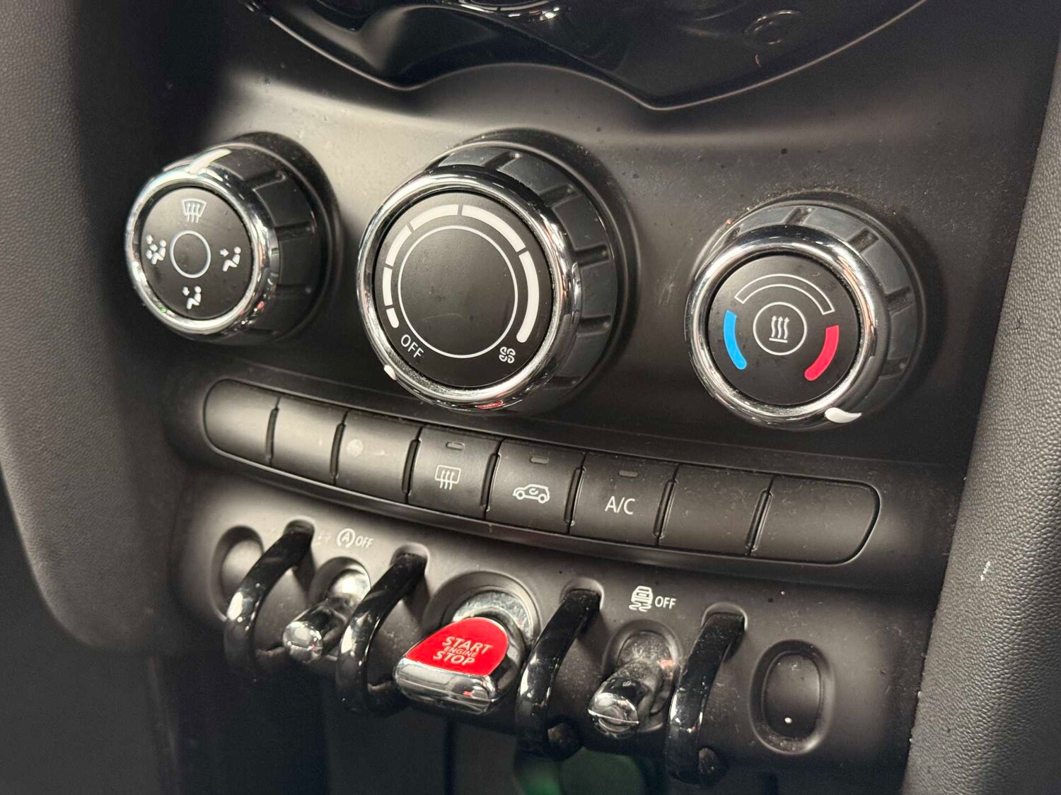 Used MINI Hatch 2019 for sale - 78149951: Photo 17