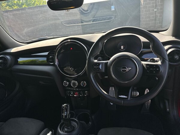 Used MINI Hatch 2022 for sale - 75511801: Photo 9