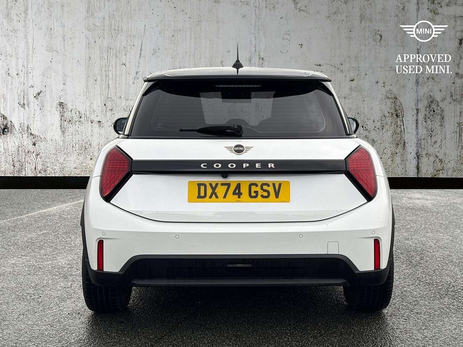 Used MINI Cooper 2024 for sale - 76596439: Photo 4