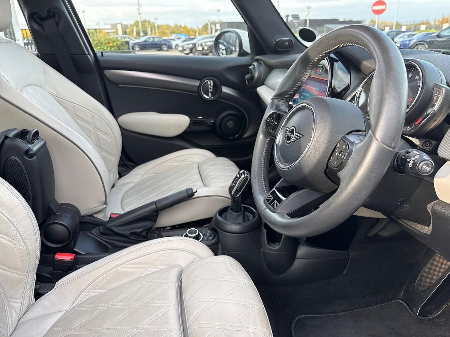 Used MINI Hatch 2023 for sale - 76363381: Photo 21