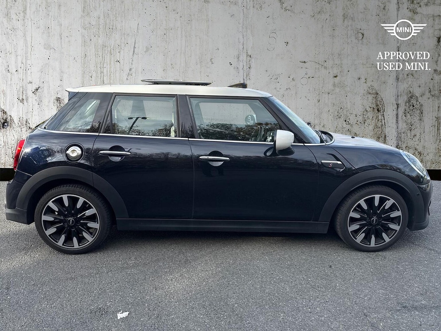 Used MINI Hatch 2023 for sale - 76363381: Photo 3