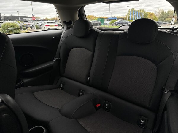 Used MINI Hatch 2019 for sale - 76206092: Photo 16