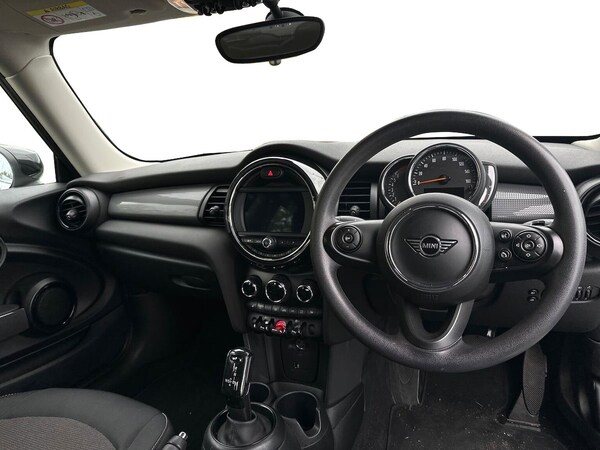 Used MINI Hatch 2019 for sale - 76206092: Photo 8