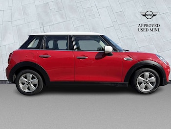 Used MINI Hatch 2020 for sale - 79301941: Photo