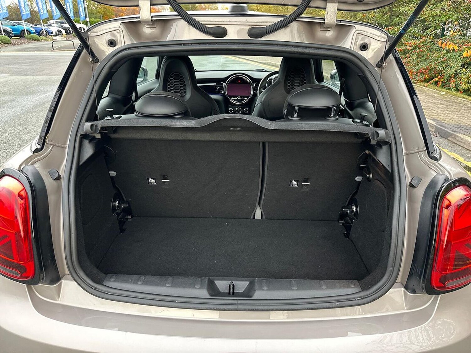 Used MINI Hatch 2021 for sale - 76531431: Photo 17