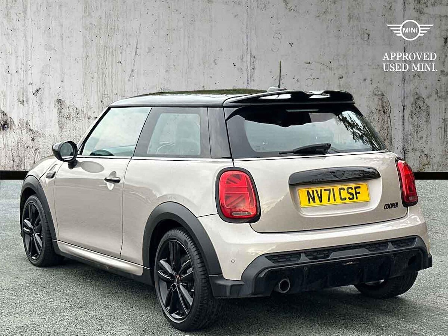 Used MINI Hatch 2021 for sale - 76531431: Photo 2