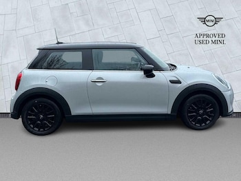 Used MINI Hatch 2022 for sale - 77896222: Photo