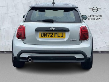 Used MINI Hatch 2022 for sale - 77896222: Photo