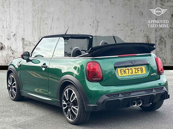 Used MINI Convertible 2024 for sale - 76219210: Photo 2